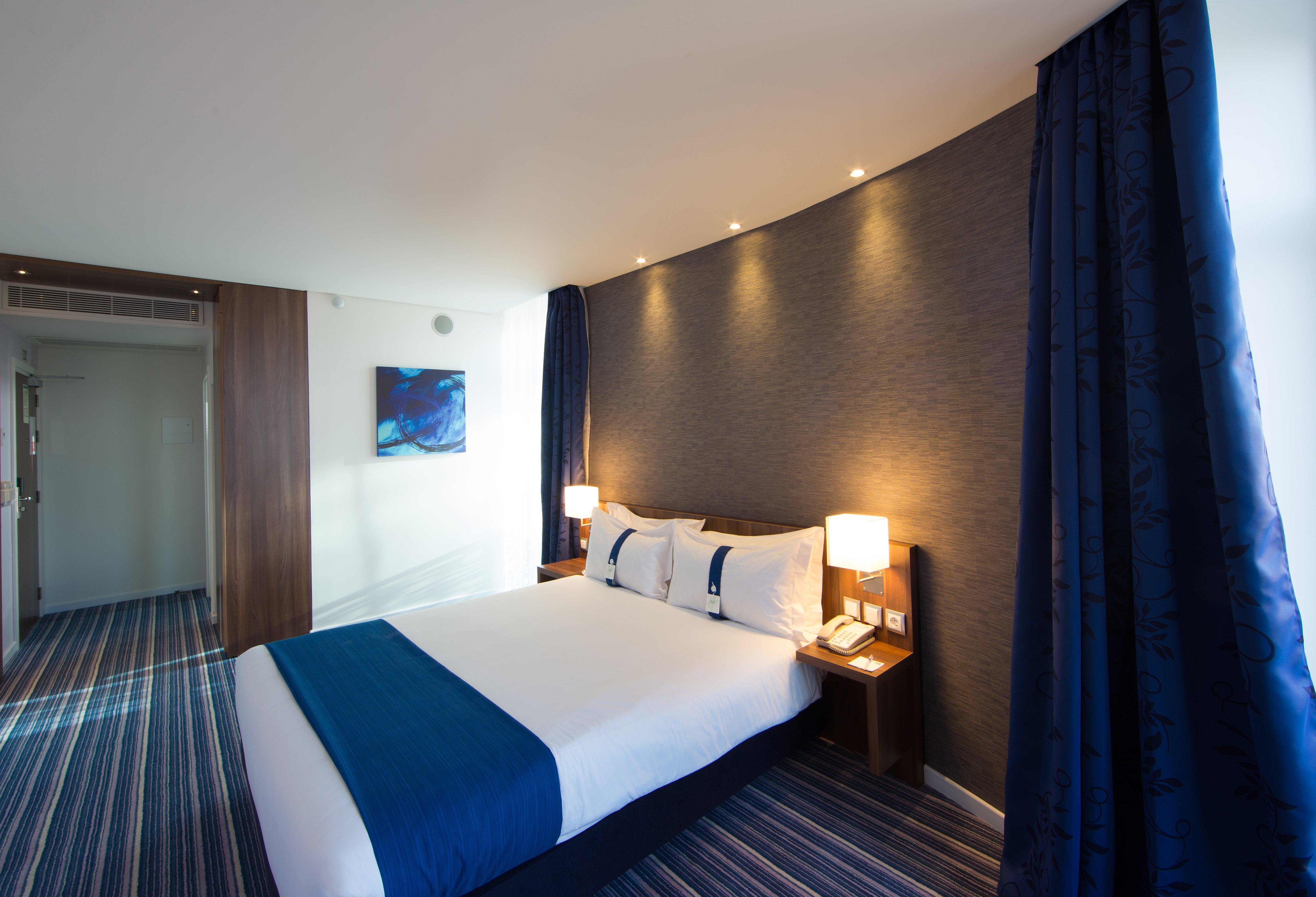Holiday Inn Express Lisboa - Av. Liberdade By Ihg Ngoại thất bức ảnh